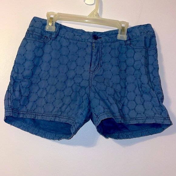 Prana Kittle Blue Eyelet Detail Shorts size 2 - Picture 1 of 15